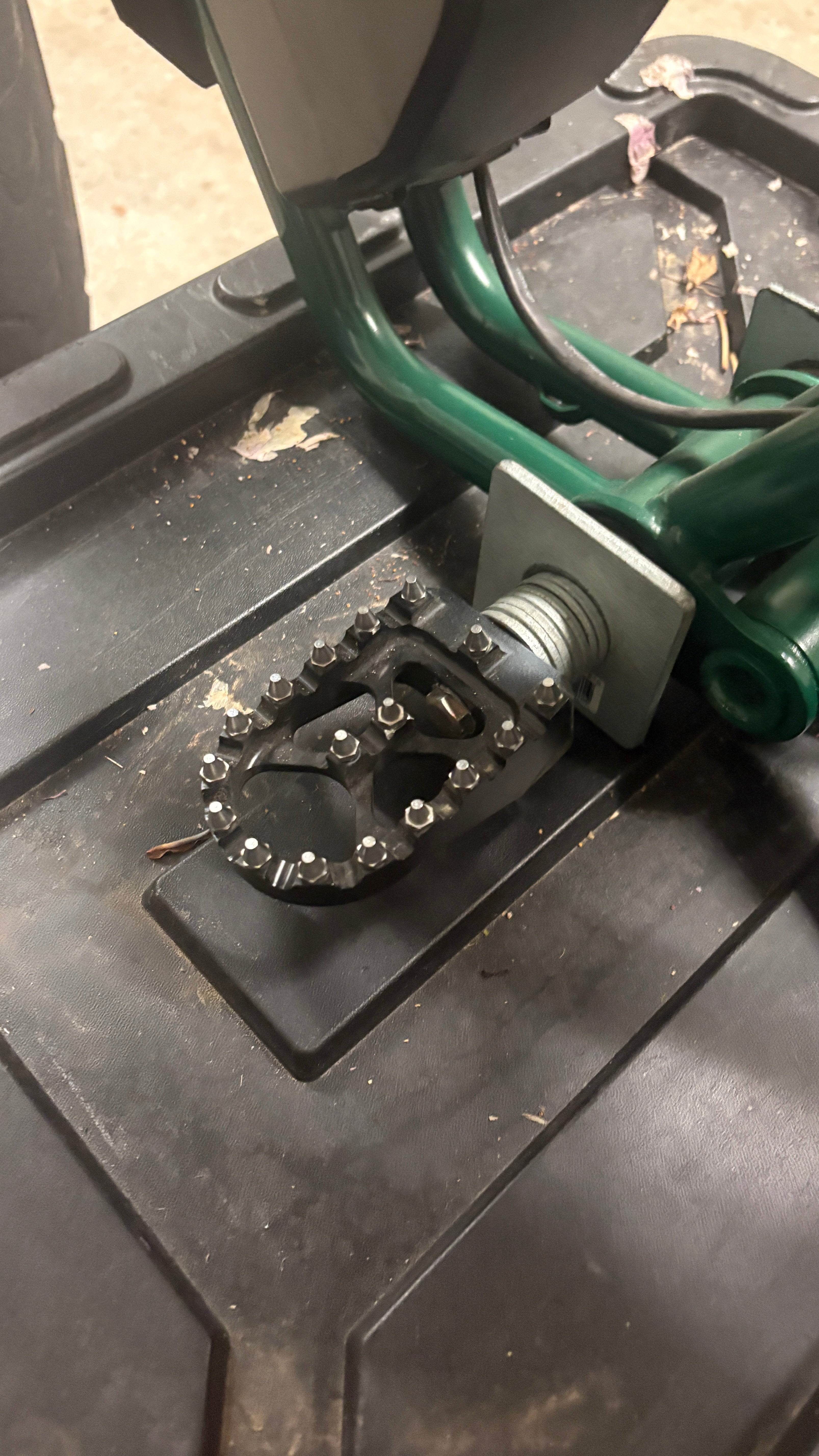 Ebike Pegs